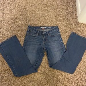 Denizen by Levi size 2 bootcut jeans